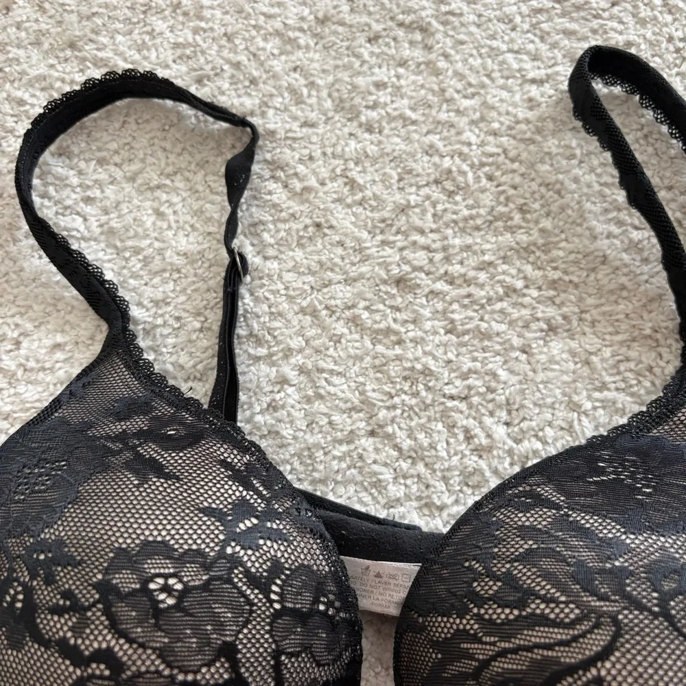 Victoria's Secret Body by Victoria Push Up Black Lace Bra